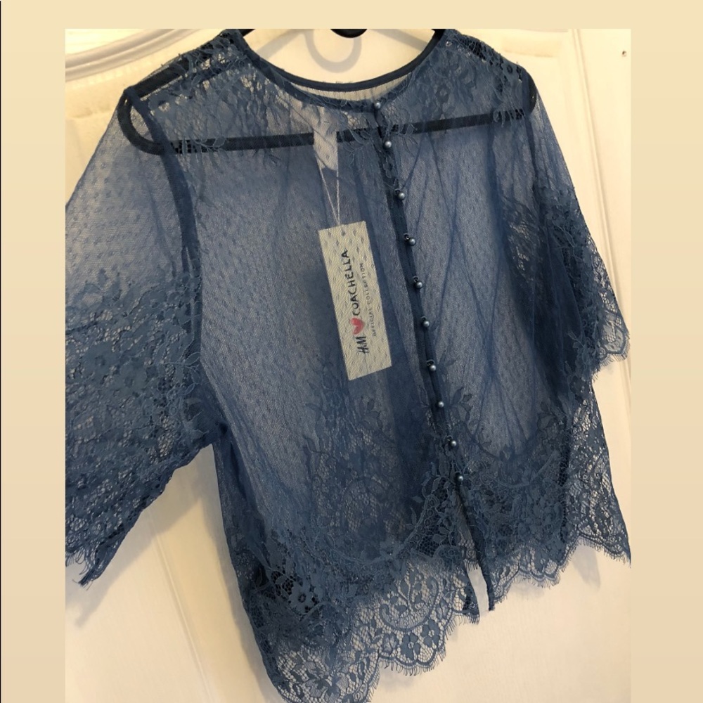 Blue lace festival crop top